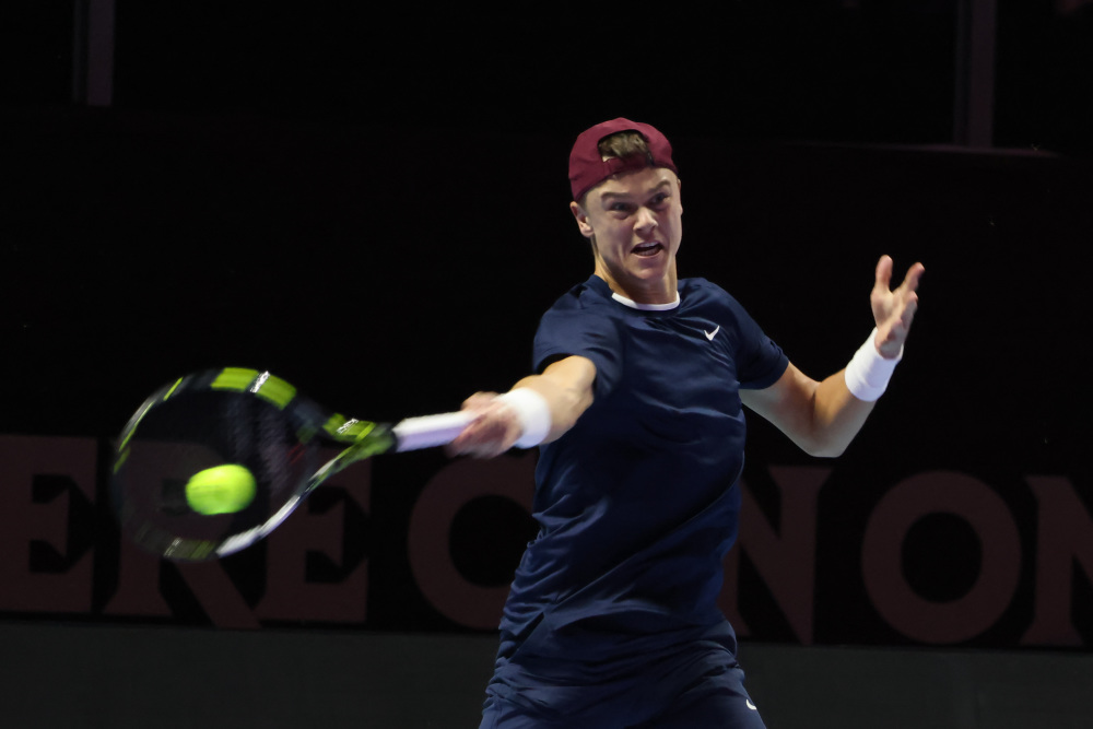 跻身前十 跻身前十