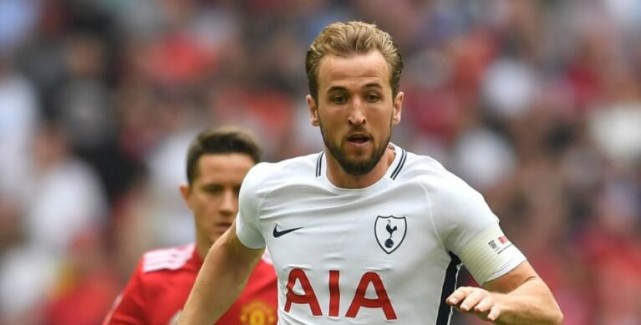 对于他来说 对于他来说