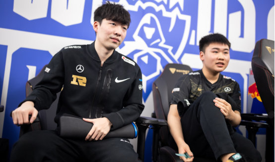 极备战新赛 极备战新赛