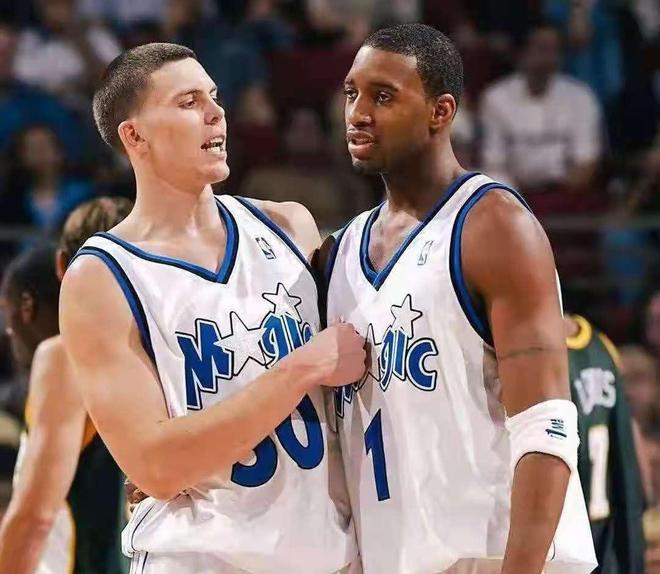 晰的角色承 晰的角色承