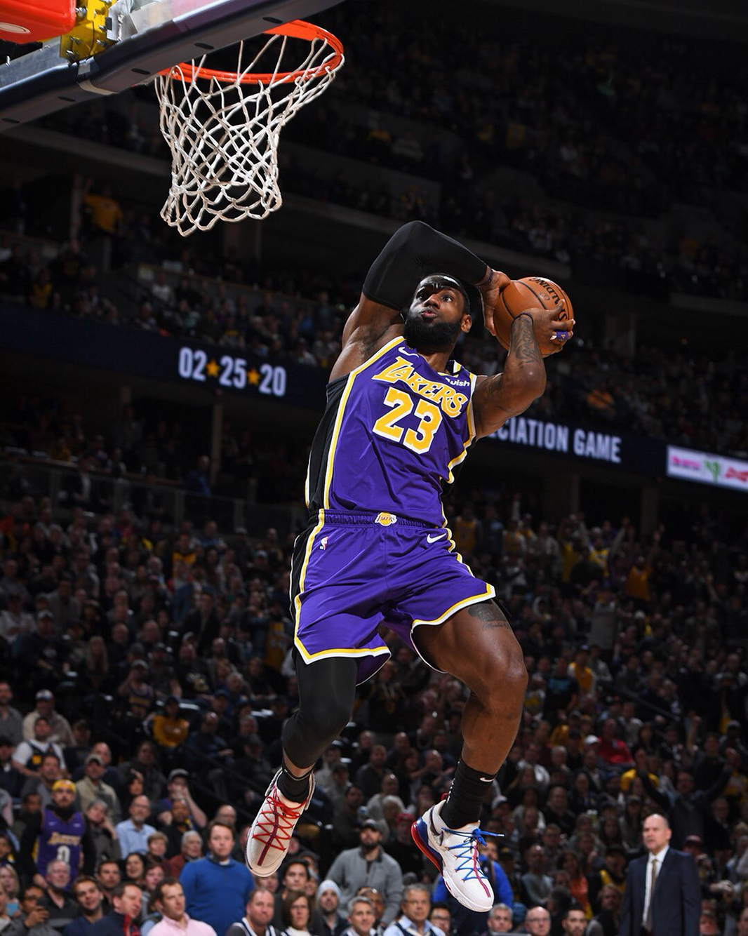 再用数据驱 再用数据驱